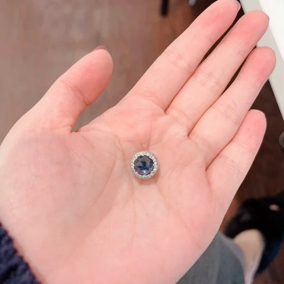 Pandora limited edition Sparkling Dark Blue crystal Charm /NWT - Picture 4 of 5